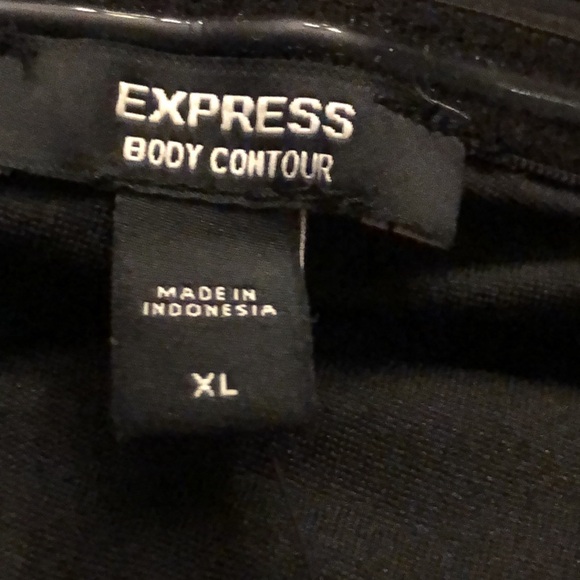 Express Body Contour Rushed Dress - Picture 11 of 15